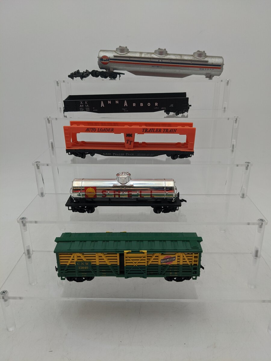 HO Scale Assorted Freight Cars [5] EX