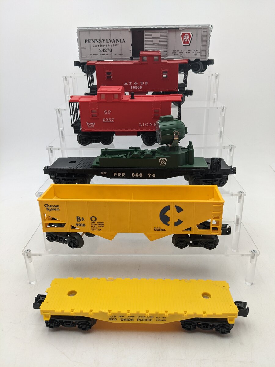 Lionel O Gauge Assorted Freight Cars [6] EX