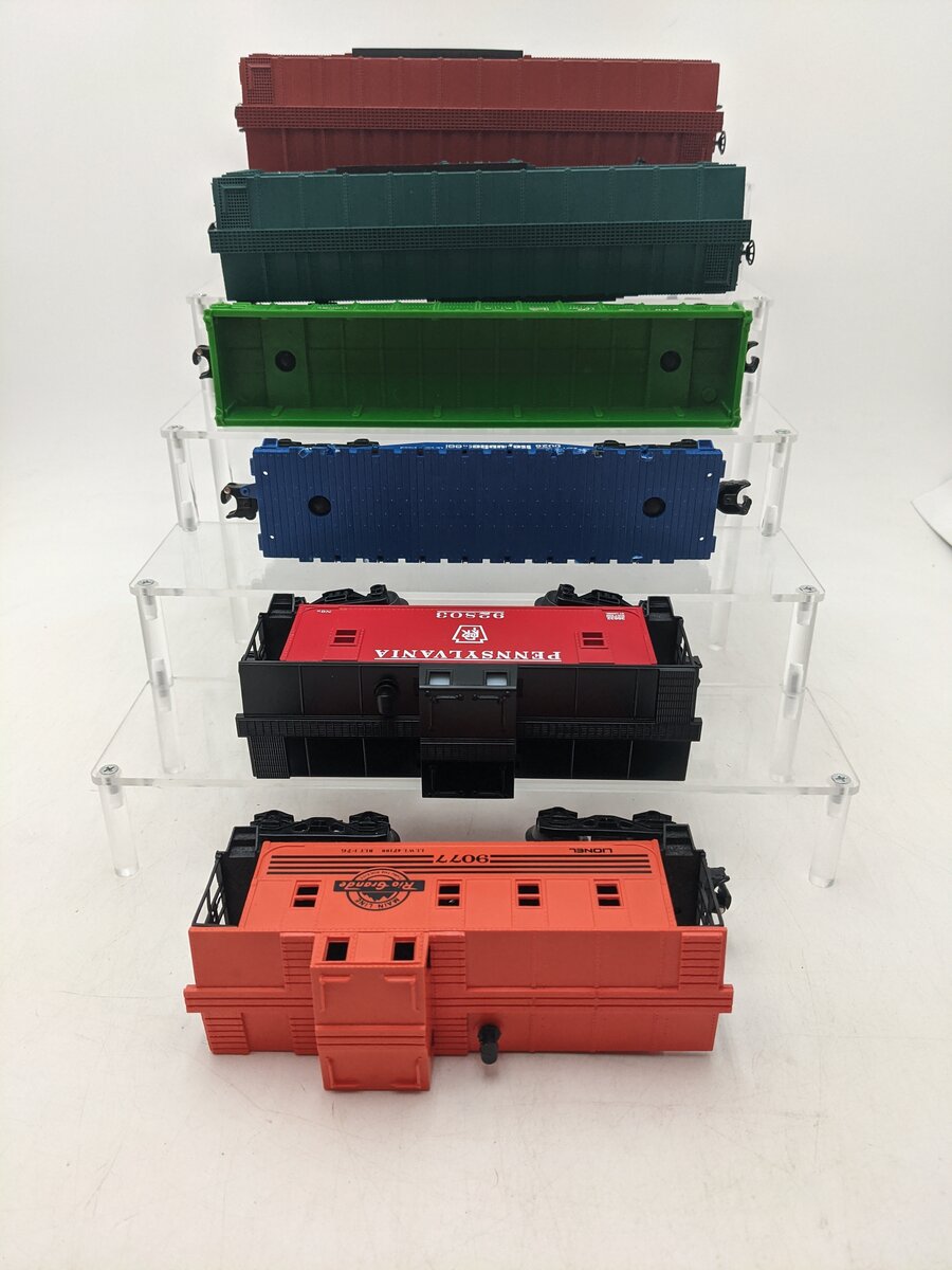 Lionel & Other O Gauge Assorted Freight Cars [6] EX