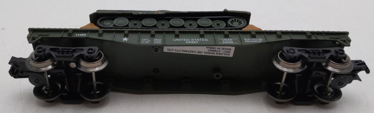 Menards 279-0863 O Gauge Army Flatcar and Tank with Lights & Sounds NIB