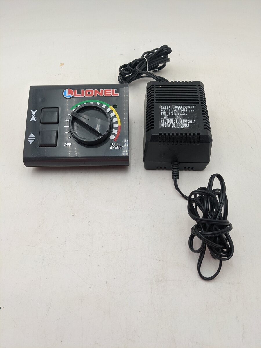 Lionel AC1803000 O Hobby Train Transformer 77W w/ Speed Controller EX