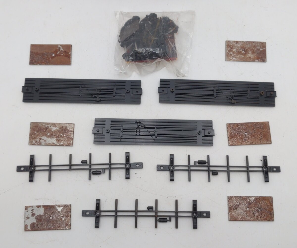 Train Miniature 8713 HO Stock Car Kit - 3 Car Set EX/Box