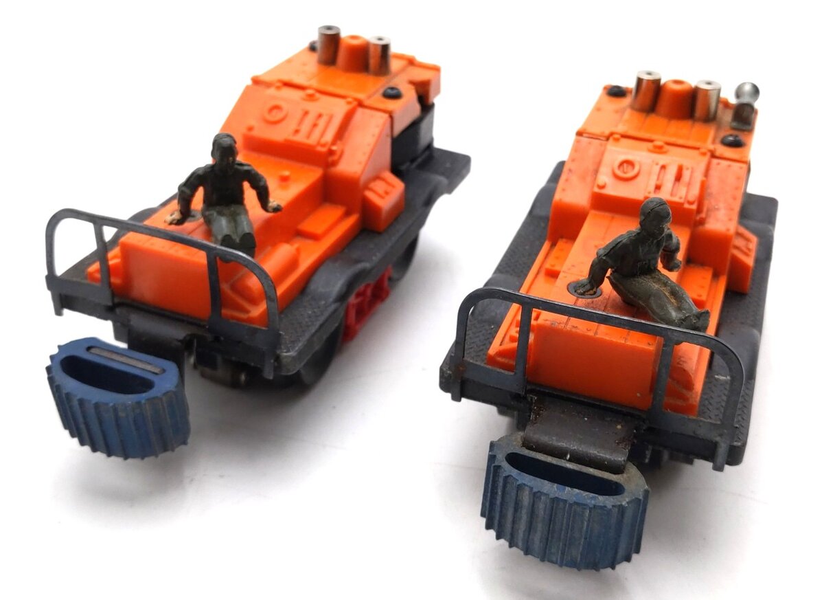 Lionel 50 Vintage O Motorized Gang Cars [2] VG