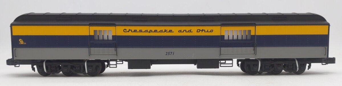 Lionel 6-19088 O Gauge Chesapeake & Ohio Heavyweight Baggage Car #2571 LN/Box