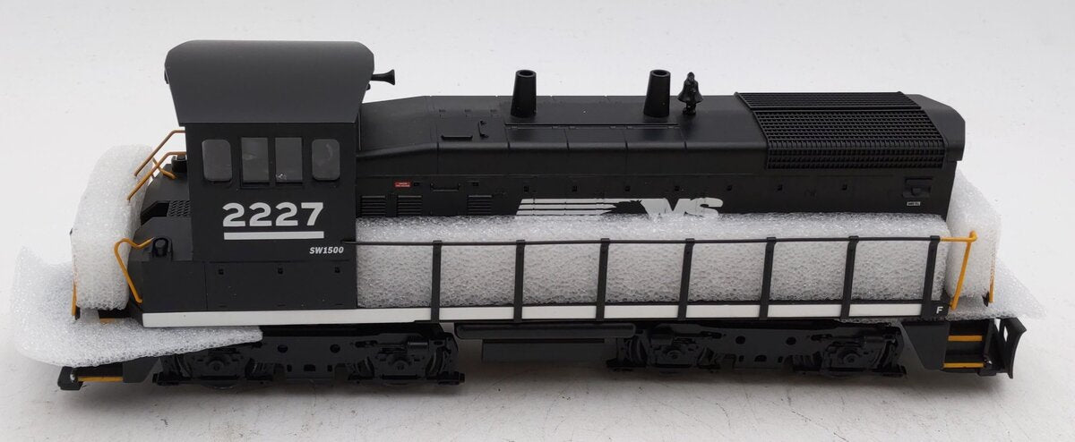 MTH 30-20828-1 O Norfolk Southern SW1500 Diesel Switcher #2227 w/ PS3 LN/Box