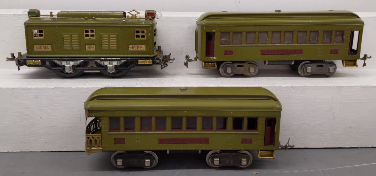 Lionel 347E Vintage Standard Gauge Electric Passenger Set: 8E, 337, & 338 VG