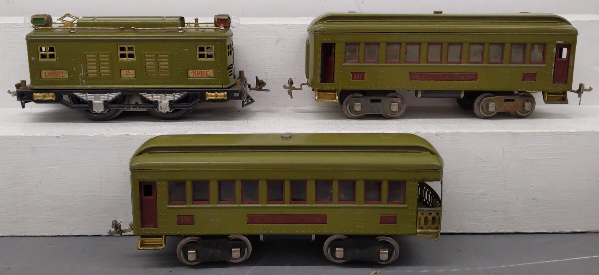 Lionel 347E Vintage Standard Gauge Electric Passenger Set: 8E, 337, & 338 VG