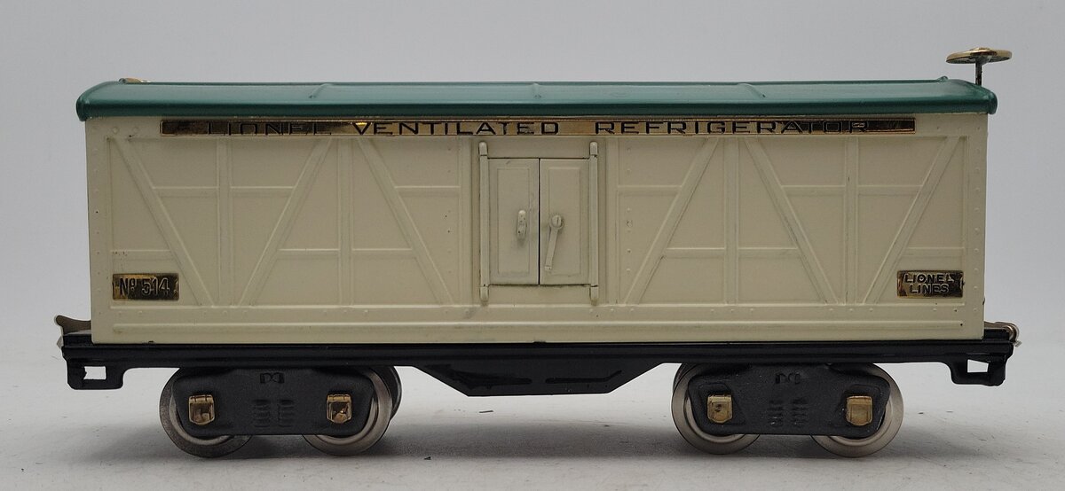 Lionel 514 Vintage Standard Gauge Tinplate Ivory/Peacock Refrigerator Car