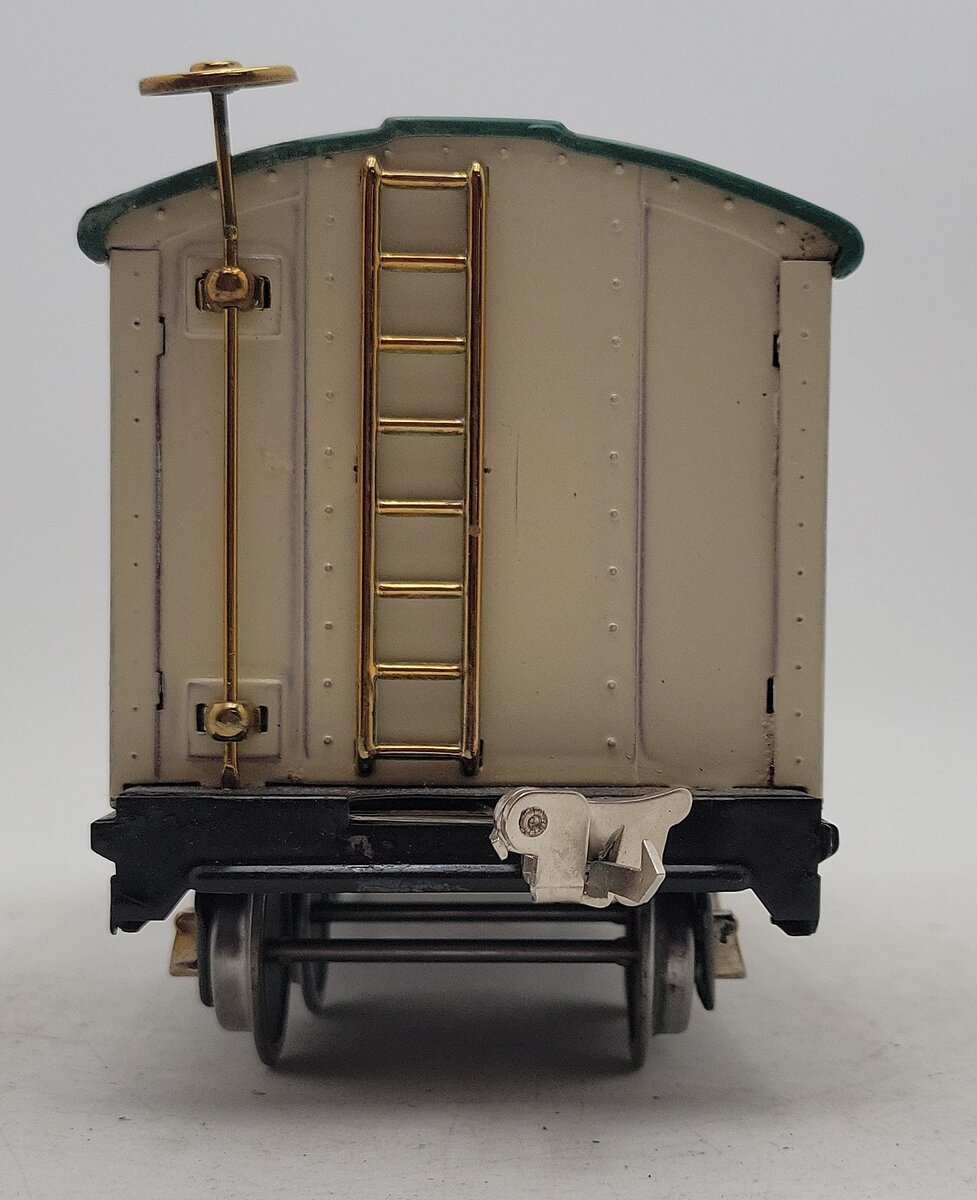 Lionel 514 Vintage Standard Gauge Tinplate Ivory/Peacock Refrigerator Car