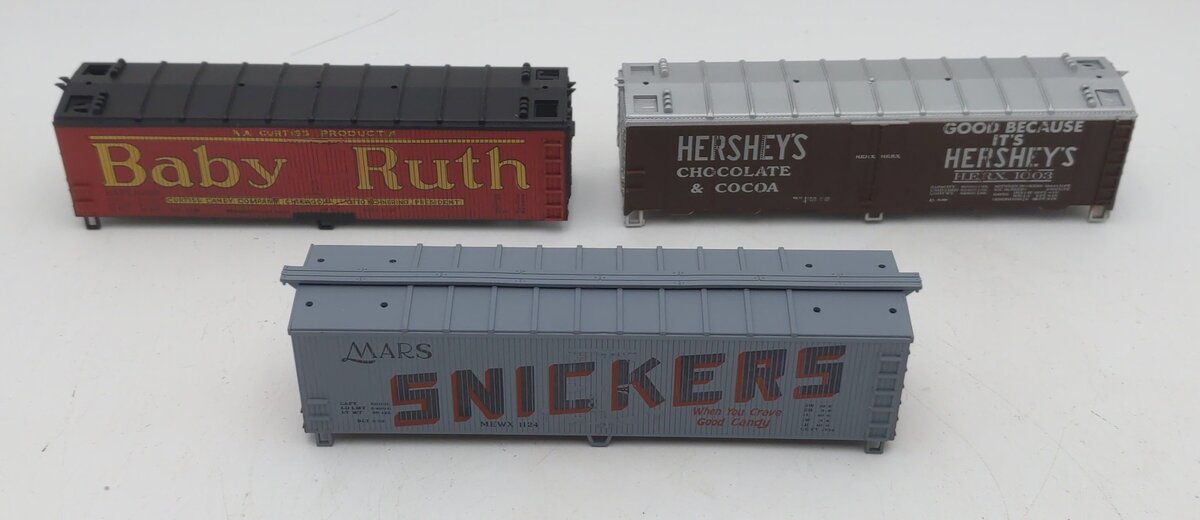 Train Miniature 8722 HO Candy Companies Reefer Car Kits (3 Pack) EX/Box