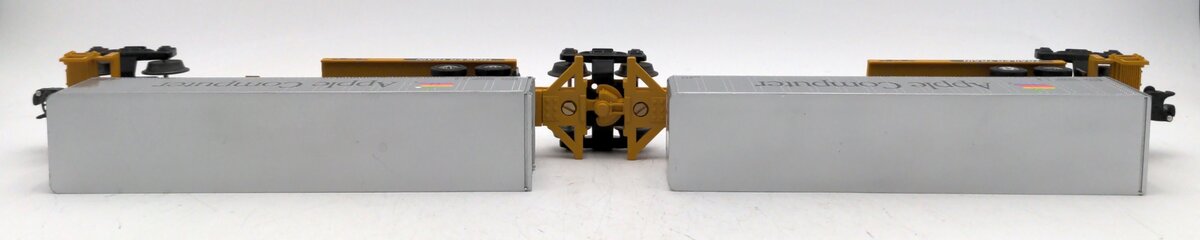 Lionel 6-26908 O Gauge T.T.U.X. Flatcars w/Apple Computer Trailers LN/Box