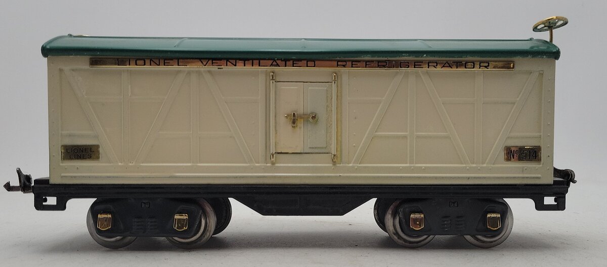 Lionel 514 Vintage Standard Gauge Tinplate Ivory/Peacock Refrigerator Car