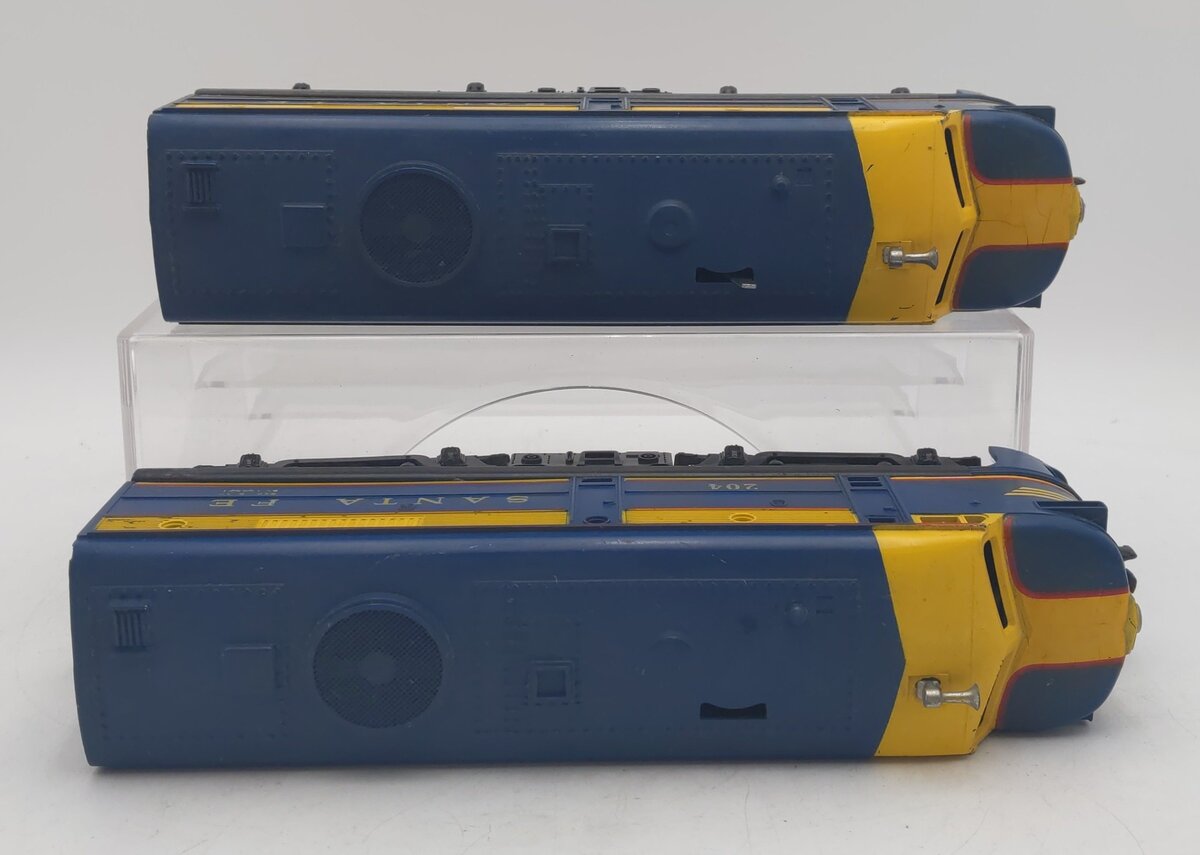 Lionel 204 Vintage O Santa Fe AA Diesel Locomotive Set VG