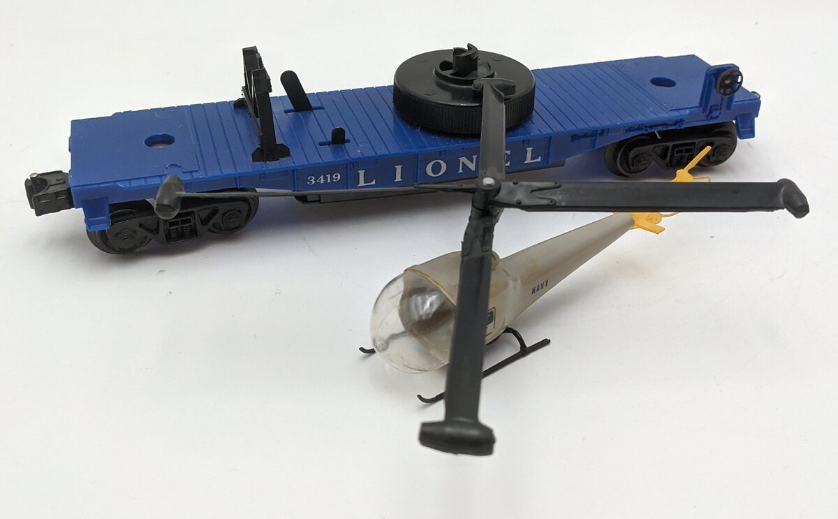 Lionel 3419 Vintage O Operating Flatcar w/ Double-Bladed Helicopter VG/Box