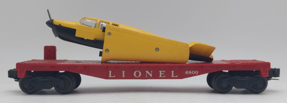 Lionel 6800 Vintage O Flatcar with Yellow over Black Airplane EX