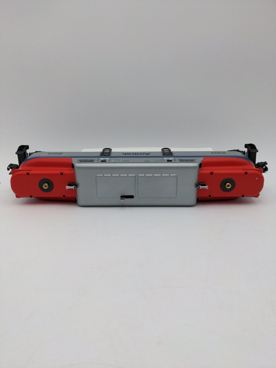 Lionel 6-18303 O Gauge Amtrak GG-1 Electric Locomotive #8303 EX/Box