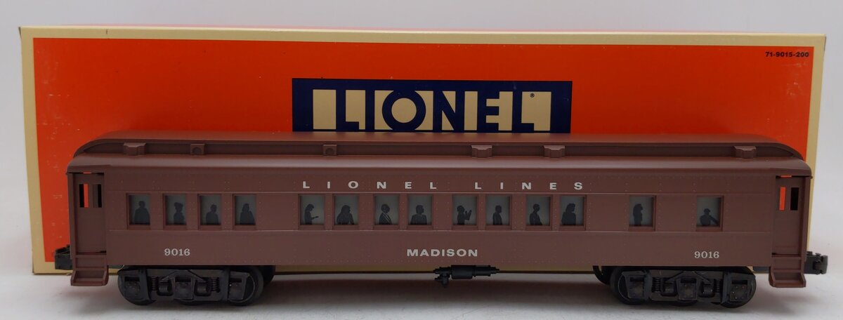 Lionel 6-19016 O Gauge Lionel Lines Madison Passenger Car #9016 EX/Box