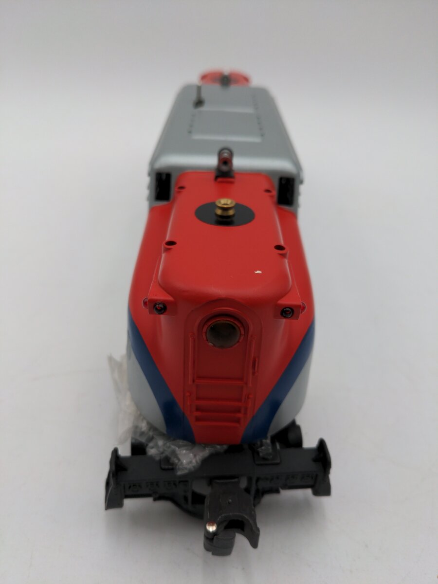 Lionel 6-18303 O Gauge Amtrak GG-1 Electric Locomotive #8303 EX/Box