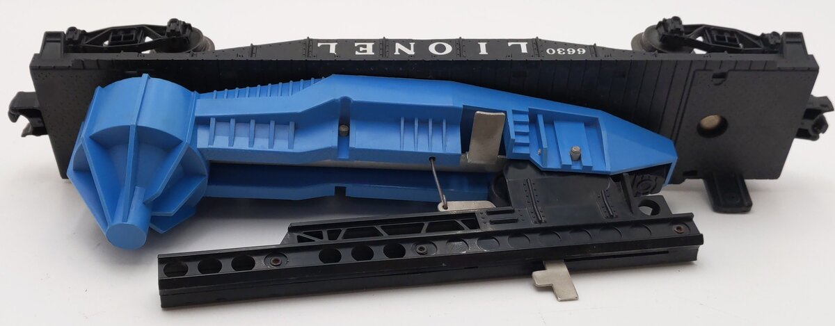 Lionel 6630 Vintage O IRBM Rocket Launcher VG