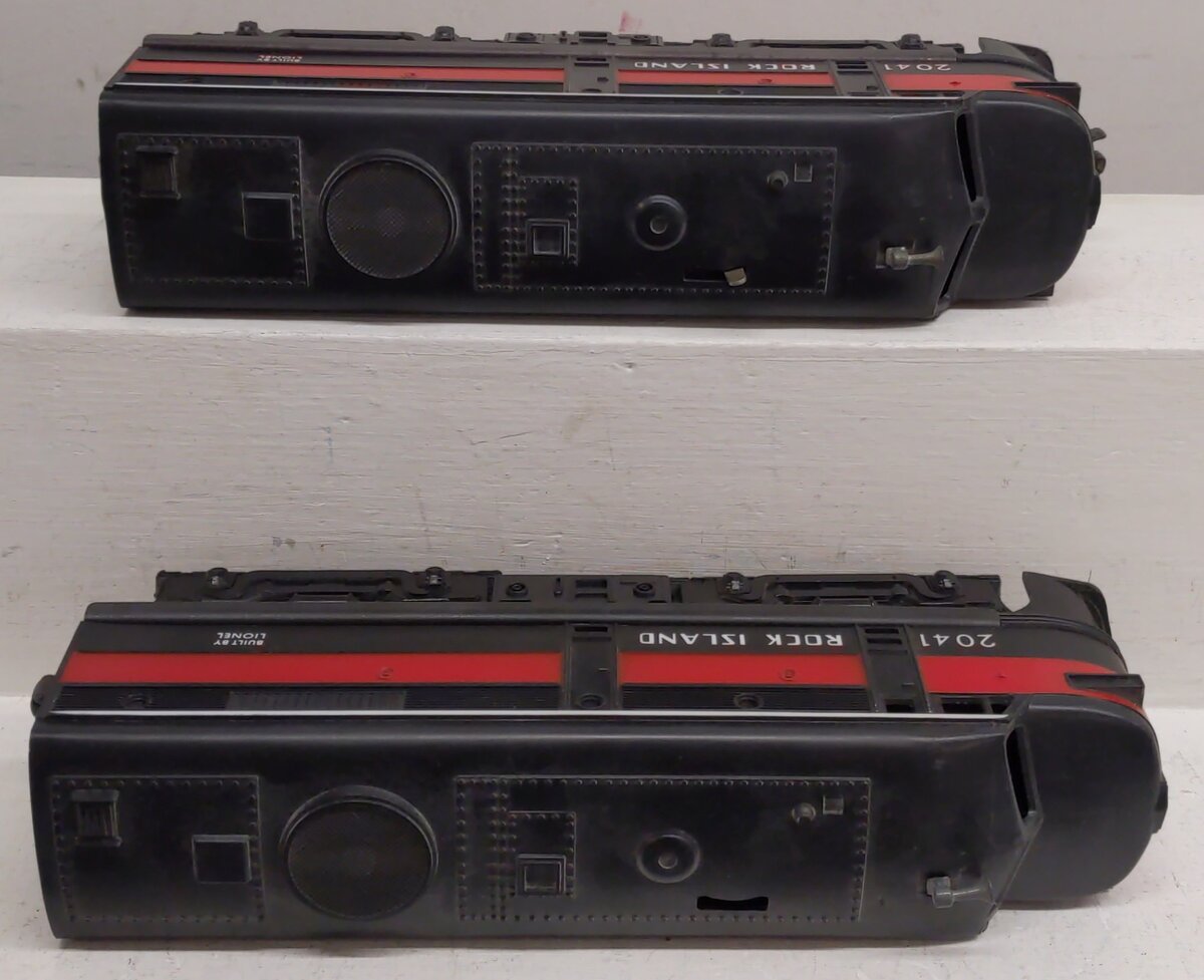 Lionel 2041 Vintage O Rock Island Alco FA AA Diesel Locomotive Set VG