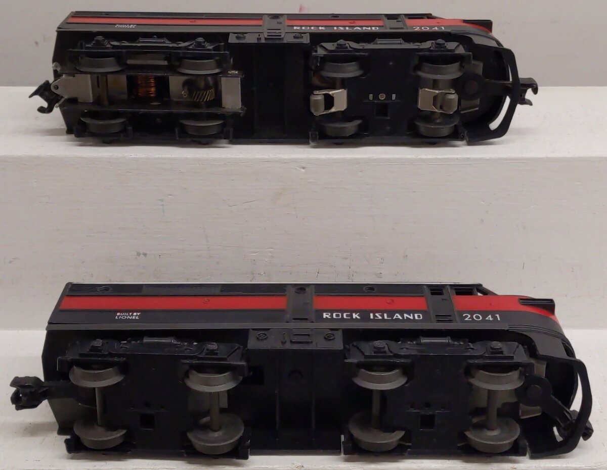 Lionel 2041 Vintage O Rock Island Alco FA AA Diesel Locomotive Set VG