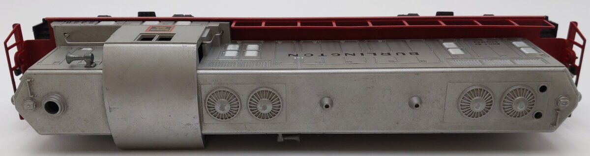Lionel 2328 Vintage O Burlington GP-7 Powered EMD Diesel Locomotive VG