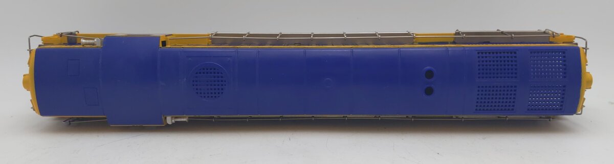 Lionel 2331 Vintage O Virginian FM Trainmaster Powered Diesel Locomotive EX