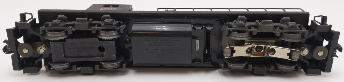Lionel 2338 Vintage O Gauge Milwaukee Road Powered GP-7 Diesel Locomotive VG