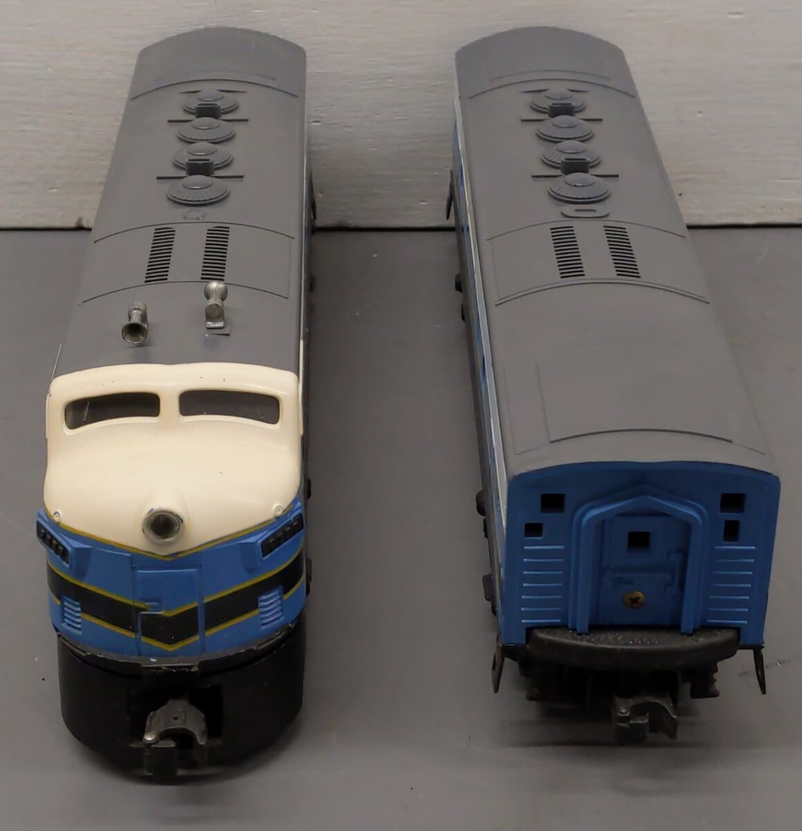 Lionel 2368 Vintage O Baltimore & Ohio F3 AB Diesel Locomotives EX