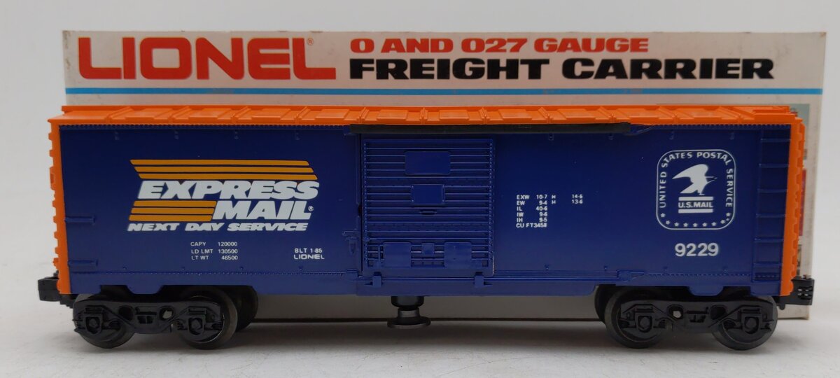 Lionel 6-9229 O Gauge Operating USPS Express Mail Boxcar EX/Box