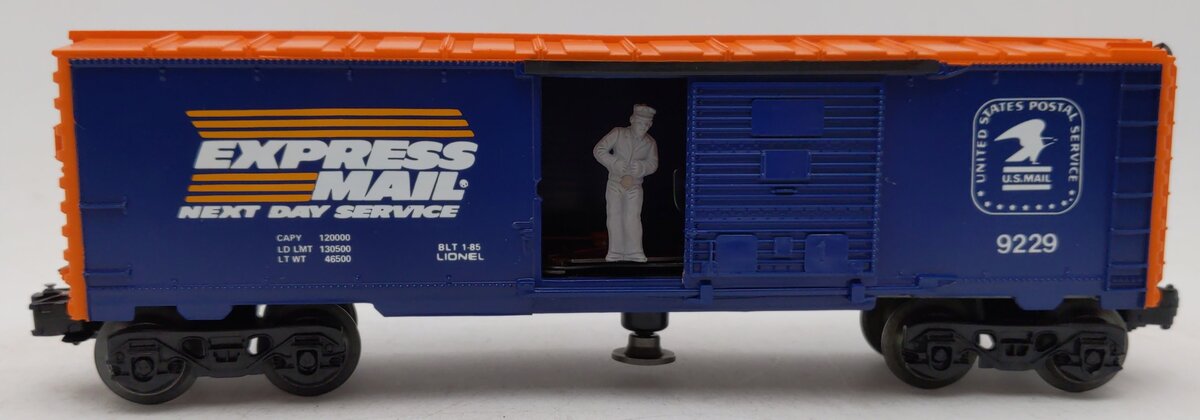 Lionel 6-9229 O Gauge Operating USPS Express Mail Boxcar EX/Box