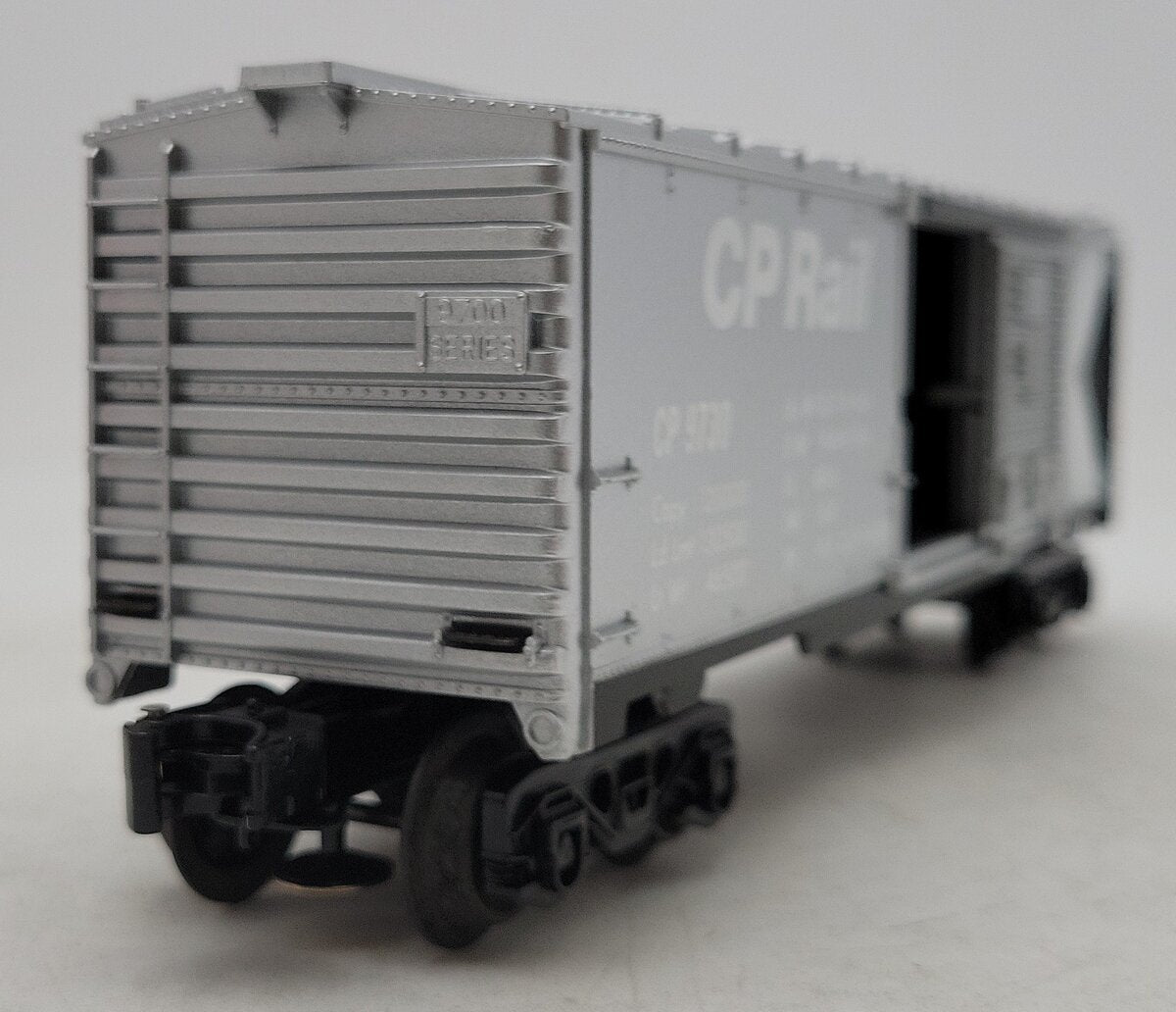 Lionel 6-9730 O Gauge CP Rail Boxcar - White Letter Version EX/Box