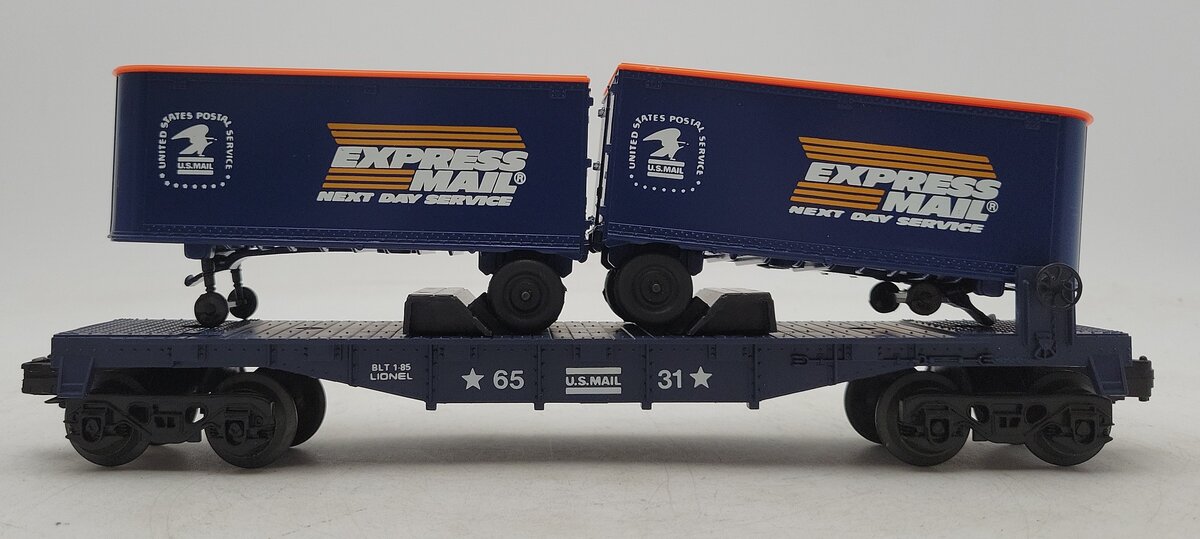 Lionel 6-6531 O Gauge Express Mail Flatcar with Piggyback Trailers EX/Box