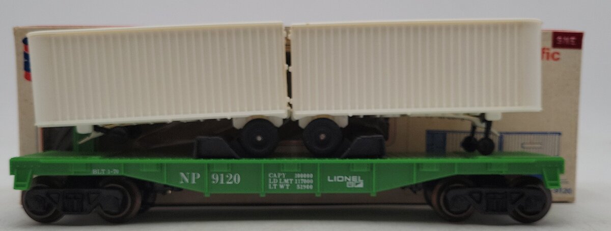 Lionel 6-9120 Northern Pacific Flatcar w/ 2 Vans EX/Box