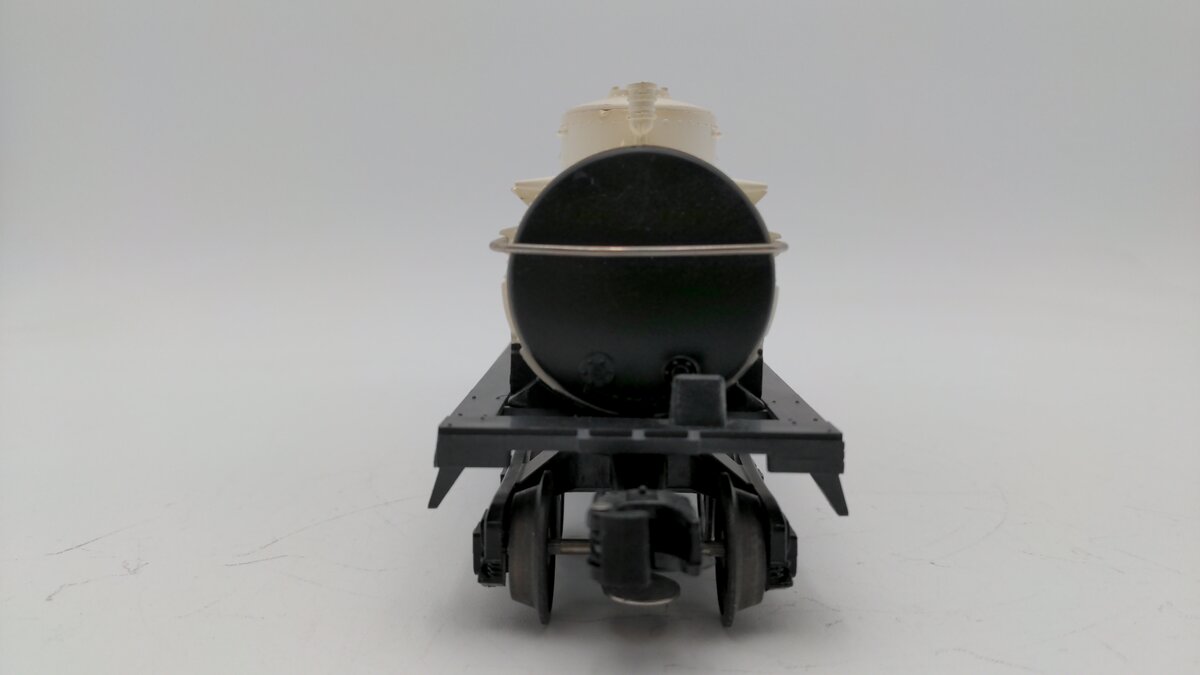 Lionel 6-9279 O Gauge Magnolia 3-Dome Tank Car EX