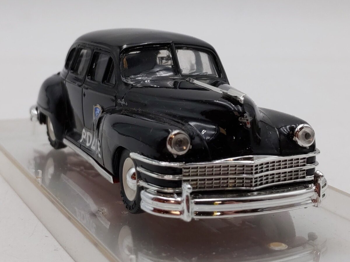 Vitesse 372 1:43 Scale Chrysler Windsor Police 1947 NIB
