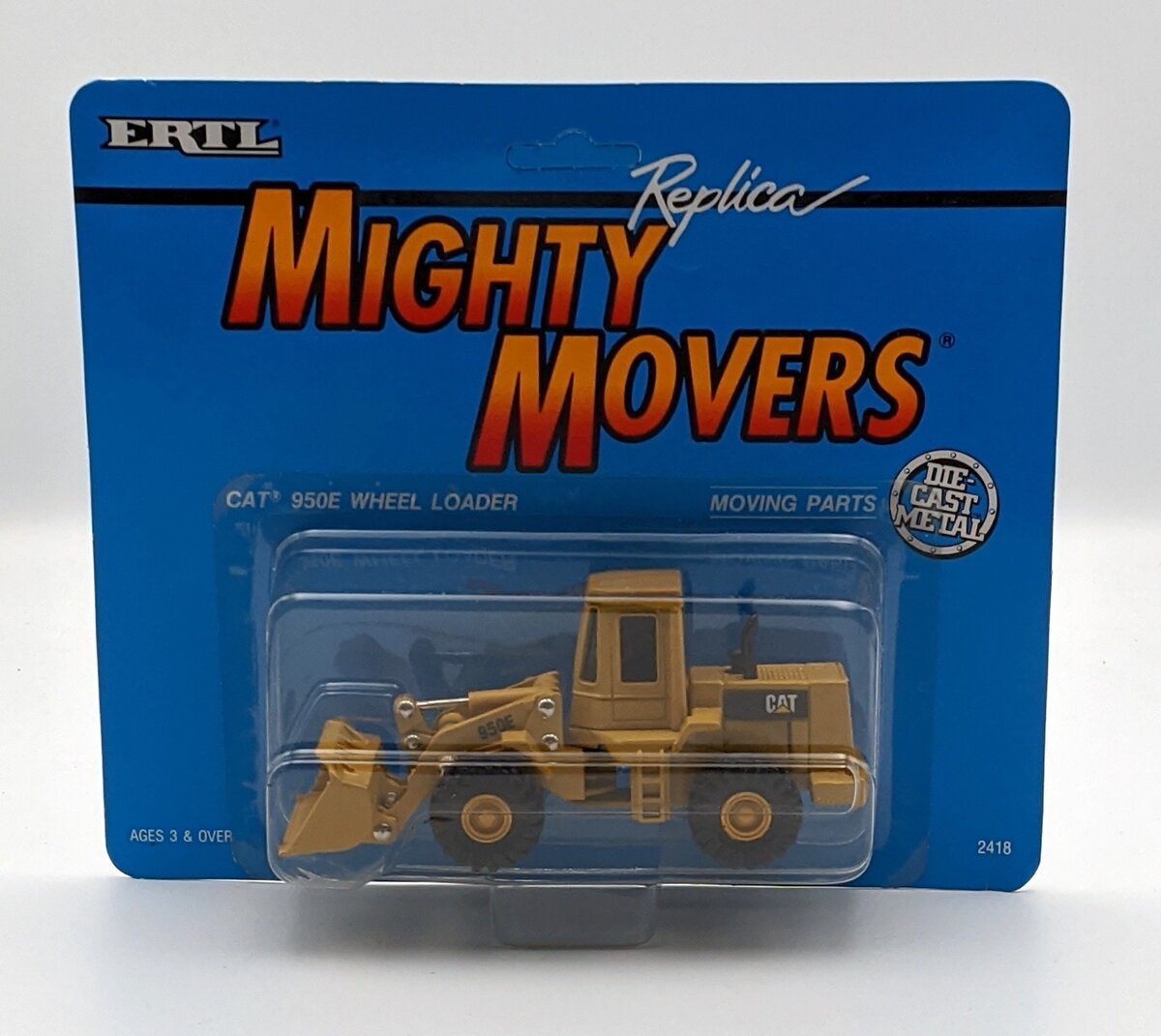 Ertl 2418 1:64 Mighty Movers CAT 950E Wheel Loader Moving Parts MT/Box