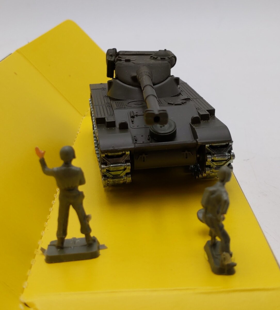 Solido 6058 1:50 Scale AMX-13 105 ALSACE Tank Collection Militaire II LN/Box