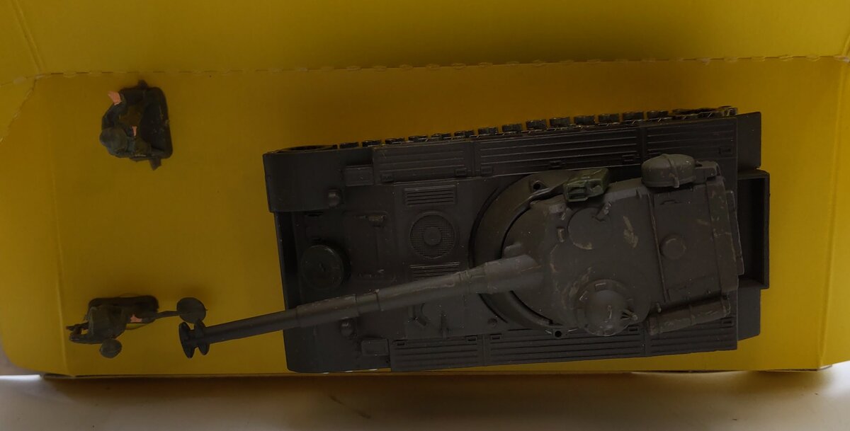 Solido 6058 1:50 Scale AMX-13 105 ALSACE Tank Collection Militaire II LN/Box