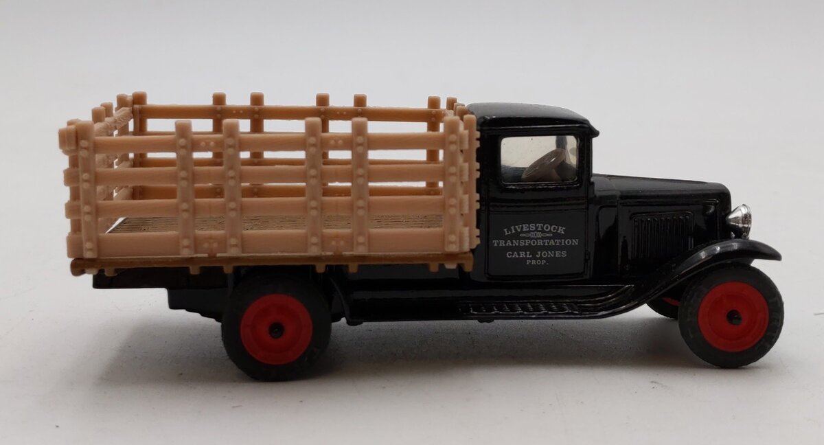 Ertl 2503 1:43 W.J. Kennedy Dairy Co. 1930 Chevy Stake Truck EX/Box