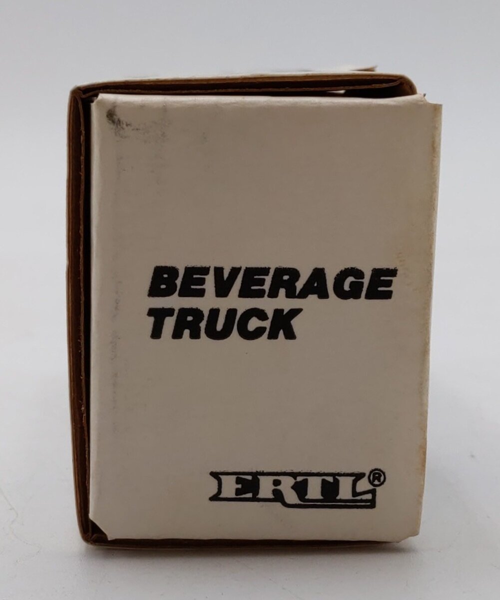 ERTL 7697 1:64 Scale Pepsi Beverage Truck NIB