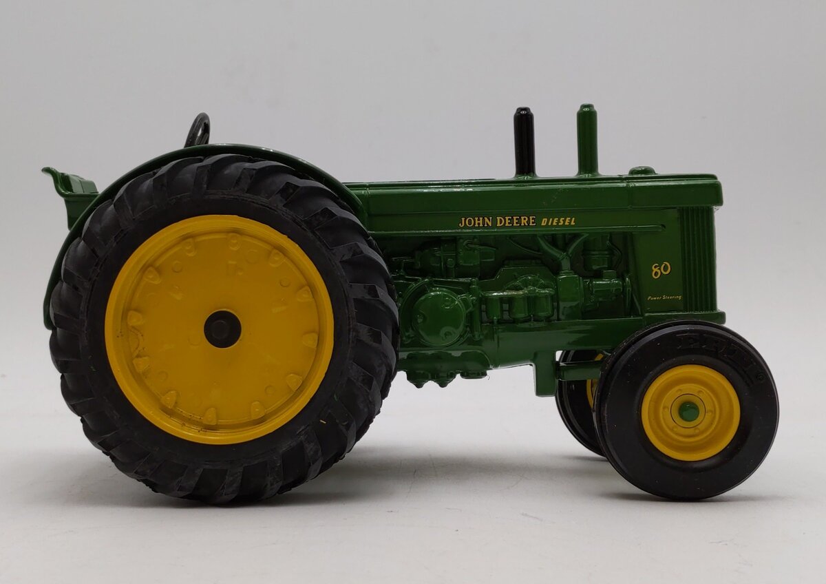 Ertl 5704 1/16 Scale John Deere Company 1912-1992 Columbus Ohio Model 80 Tractor NIB