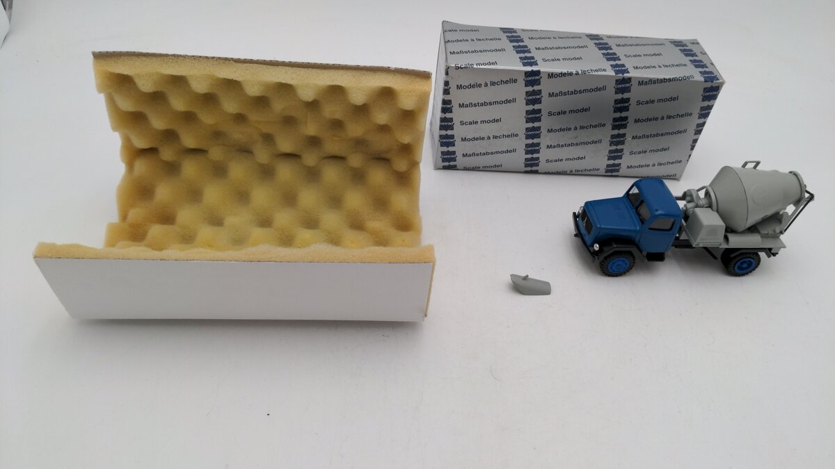 Conrad 1033 1:50 Scale Blue/Gray Magirus Stetter Cement Mixer Die Cast Metal EX/Box