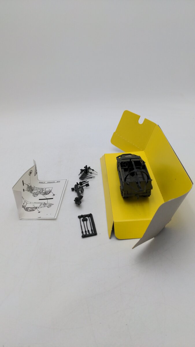 Solido 6069 1:50 Scale Collection Militaire II Half Track Diecast WW II EX/Box
