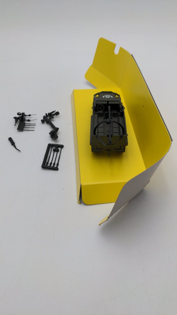 Solido 6069 1:50 Scale Collection Militaire II Half Track Diecast EX/Box