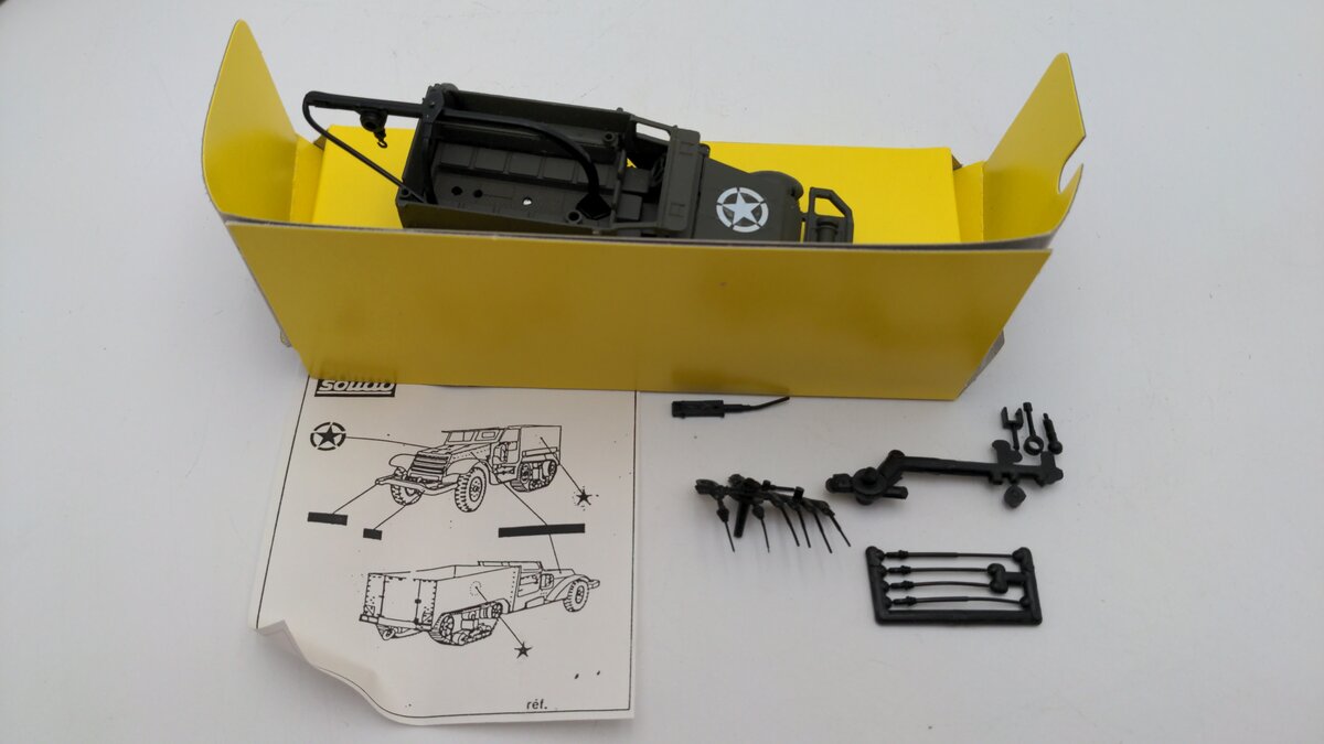 Solido 6069 1:50 Scale Collection Militaire II Half Track Diecast EX/Box