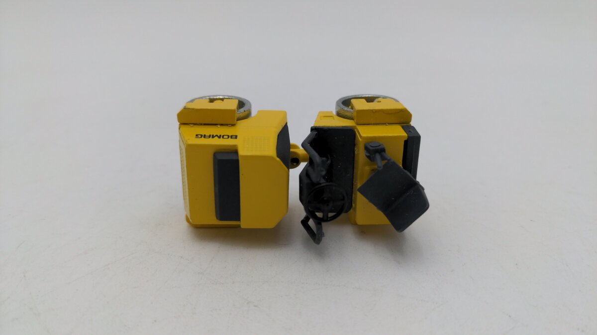 Conrad 2711 1:50 Scale Bomag BW 120 AD-2 Asphalt Roller Die Cast & Plastic Parts EX/Box