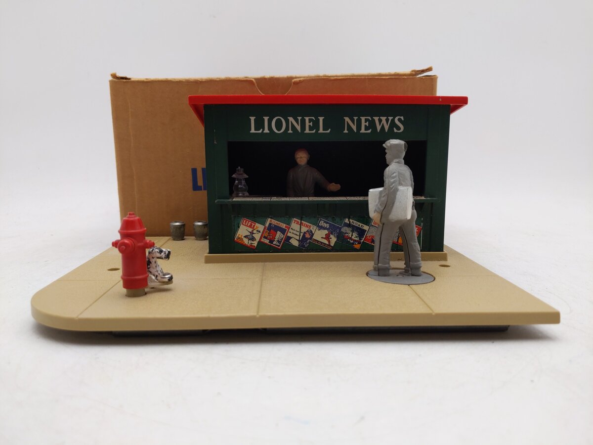 Lionel 128 Vintage O Animated Newsstand VG/Box
