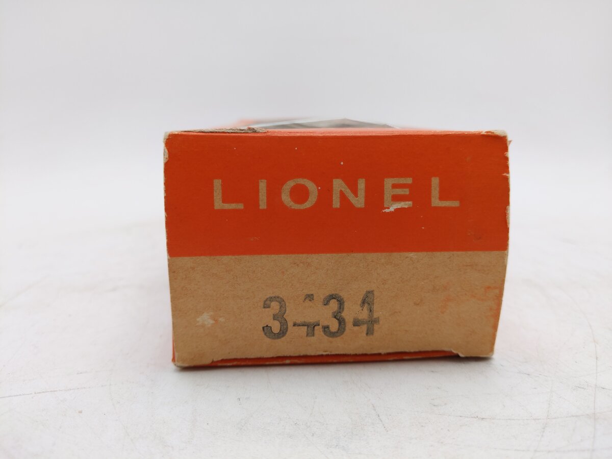 Lionel 3434 Vintage O Operating Chicken Sweeper Car EX/Box