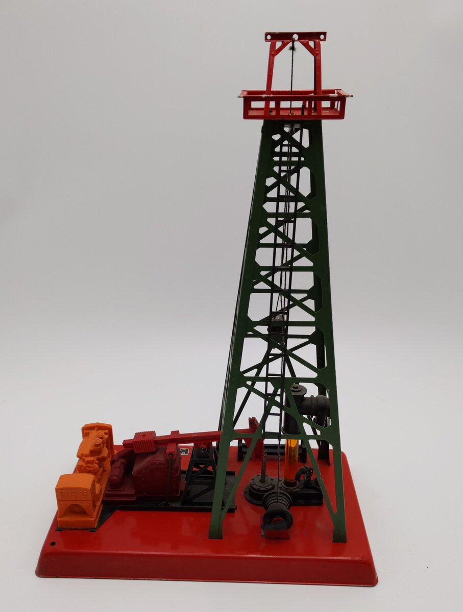 Lionel 455 Vintage O Operating Oil Derrick w/Red Top VG/Box